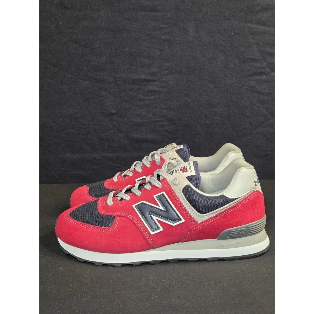 New Balance 574 Classic Mens 9.5 2E Wide Red Navy Suede Sneakers ML574EH2 NEW!